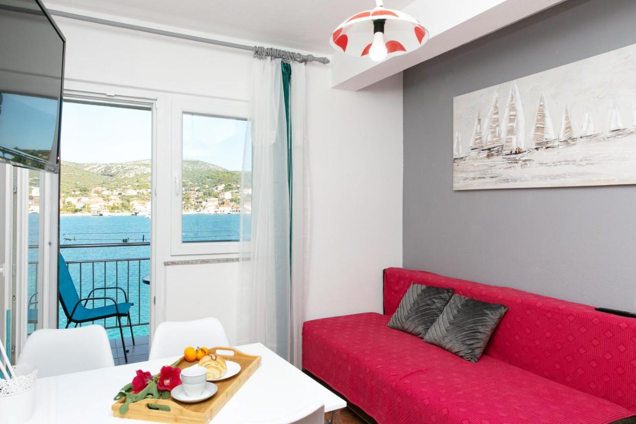 Apartments Babin Vinisce Bagian luar foto